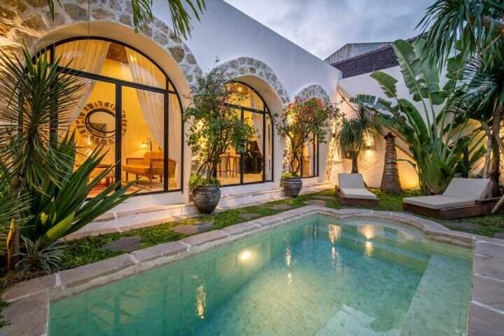Great Deal! Mediterranean-Inspired 3-Bedroom Villa with Garden and Pool in Berawa
