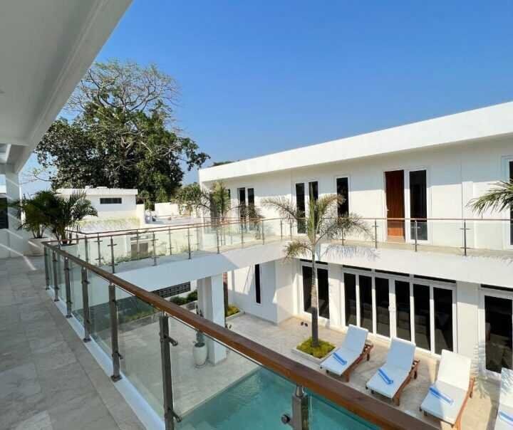 Modern 4-Bedroom Villa in Tumbak Bayuh