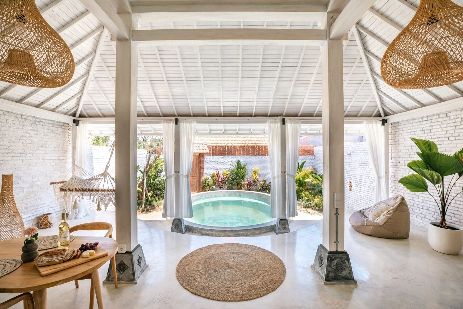 Beautiful 1 Bedroom Villa in the Center of Ubud – Bali Investment Opportunity — Property ID SC656