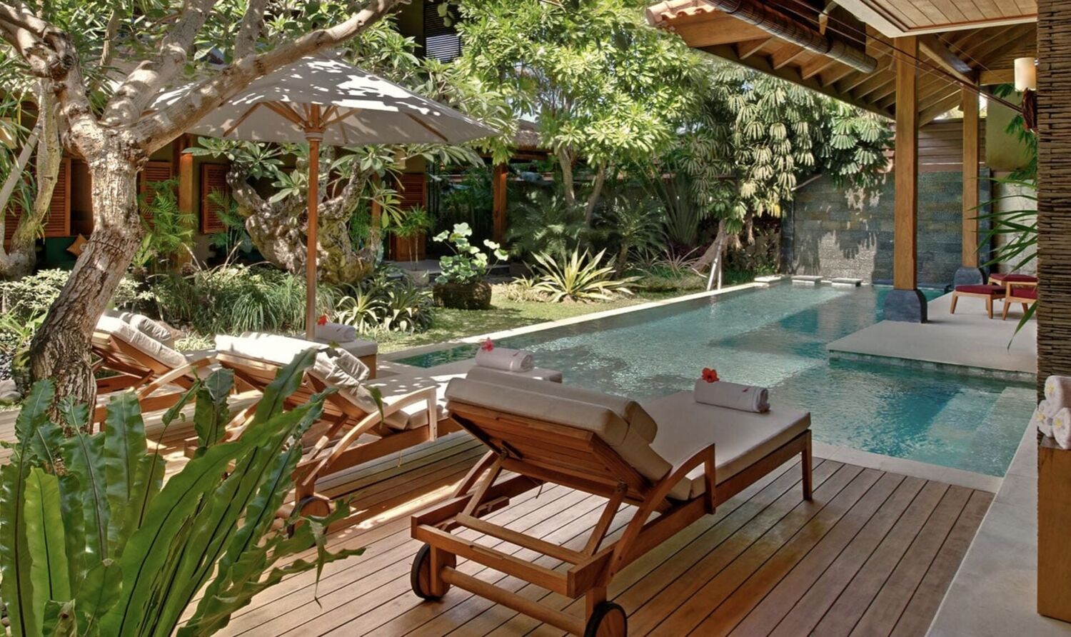 Elegant 4-Bedroom Freehold Villa in Bali for Sale, in Seminyak – Traditional Luxury Just Steps from the Beach — Property ID JU803