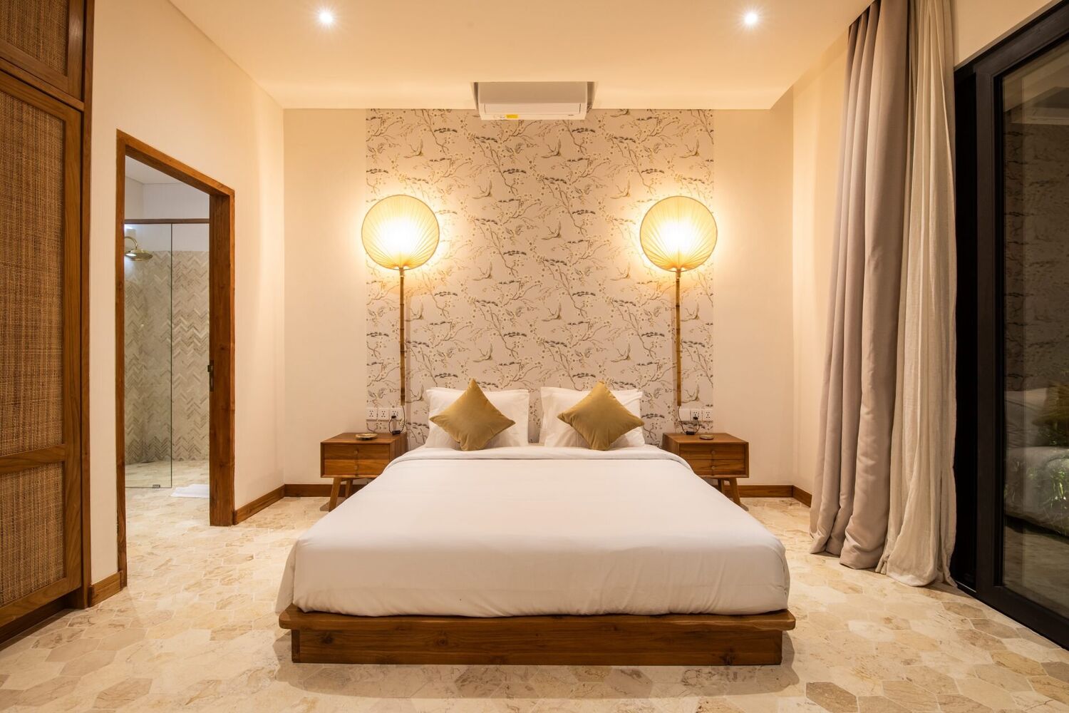 Umalas Elegance A Refined Five-Bedroom Designer Villa — Property ID CY864