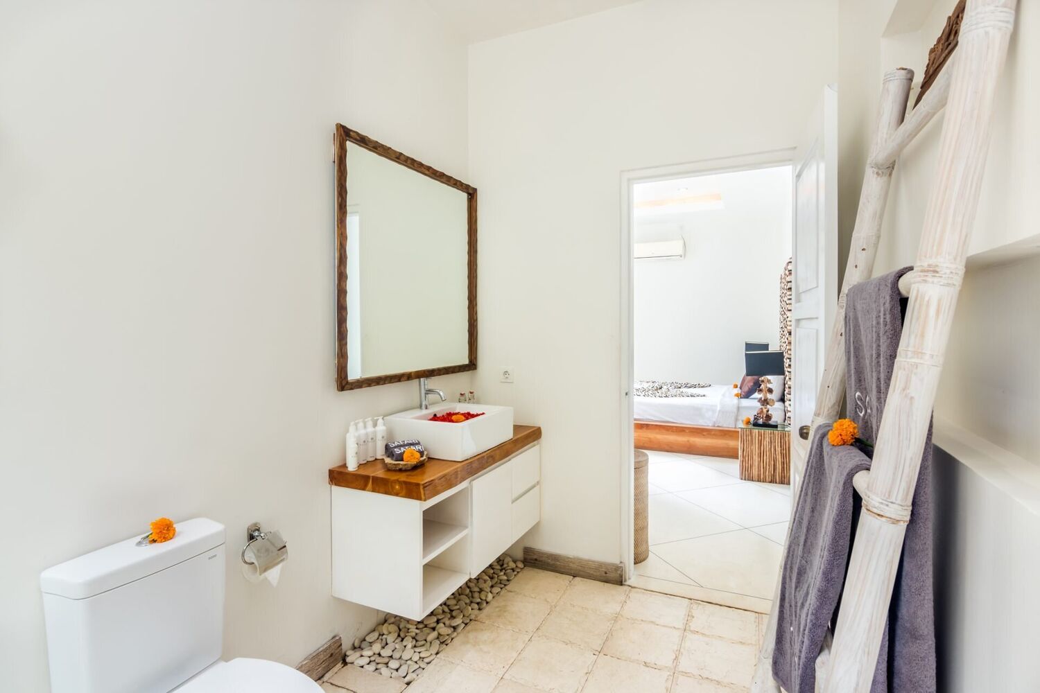 Stylish 2-Bedroom Villa for Sale in Seminyak – Prime Location Near Oberoi — Property ID DI814