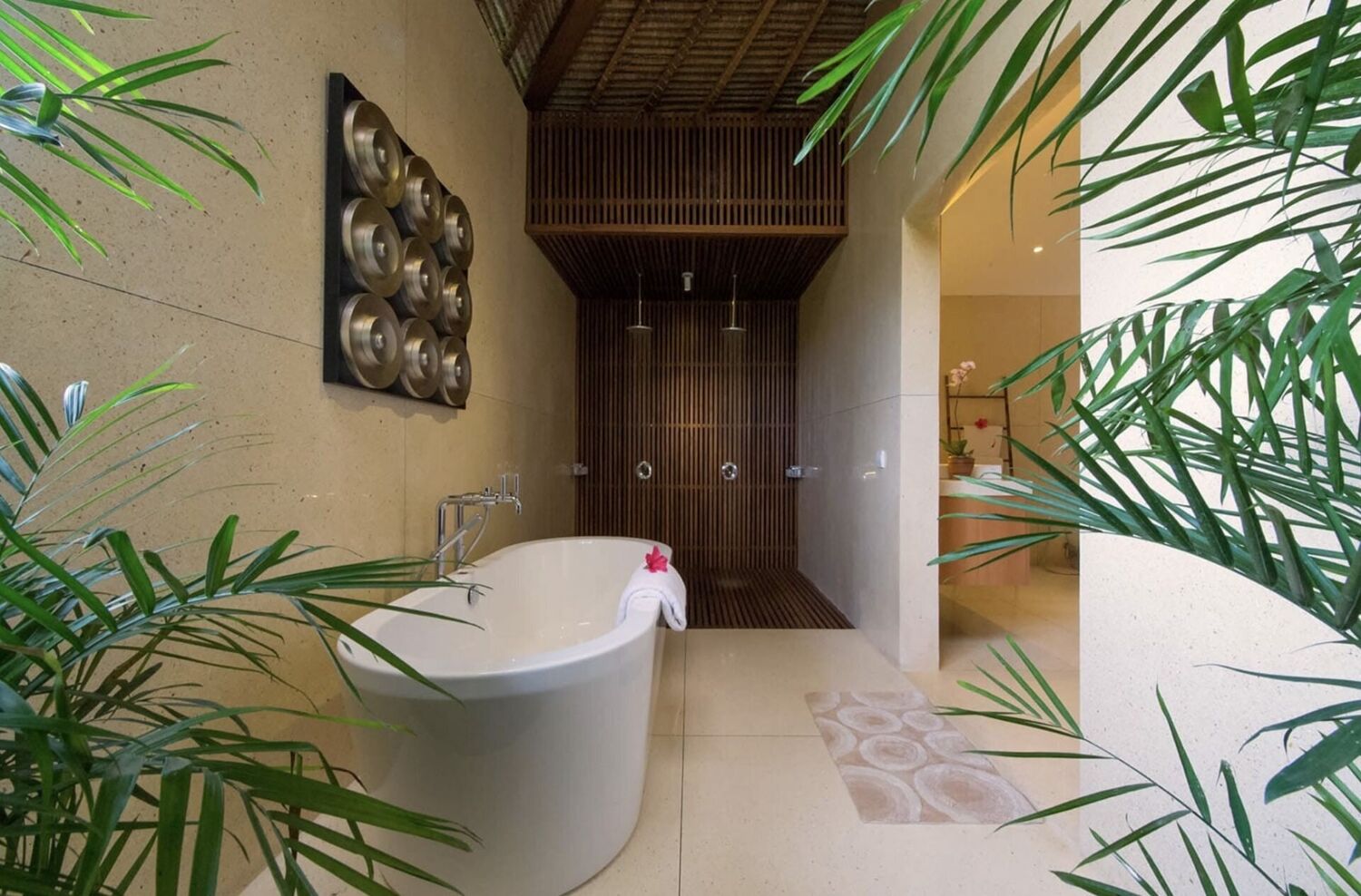 Elegant 4-Bedroom Freehold Villa in Bali for Sale, in Seminyak – Traditional Luxury Just Steps from the Beach — Property ID JU803