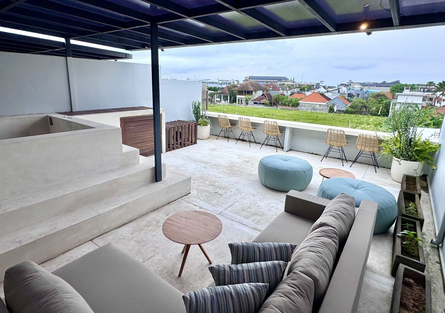 Apartemen Modern 2-Bedroom Townhouse di Berawa Dijual Bali (4 Unit) — Property ID JU805