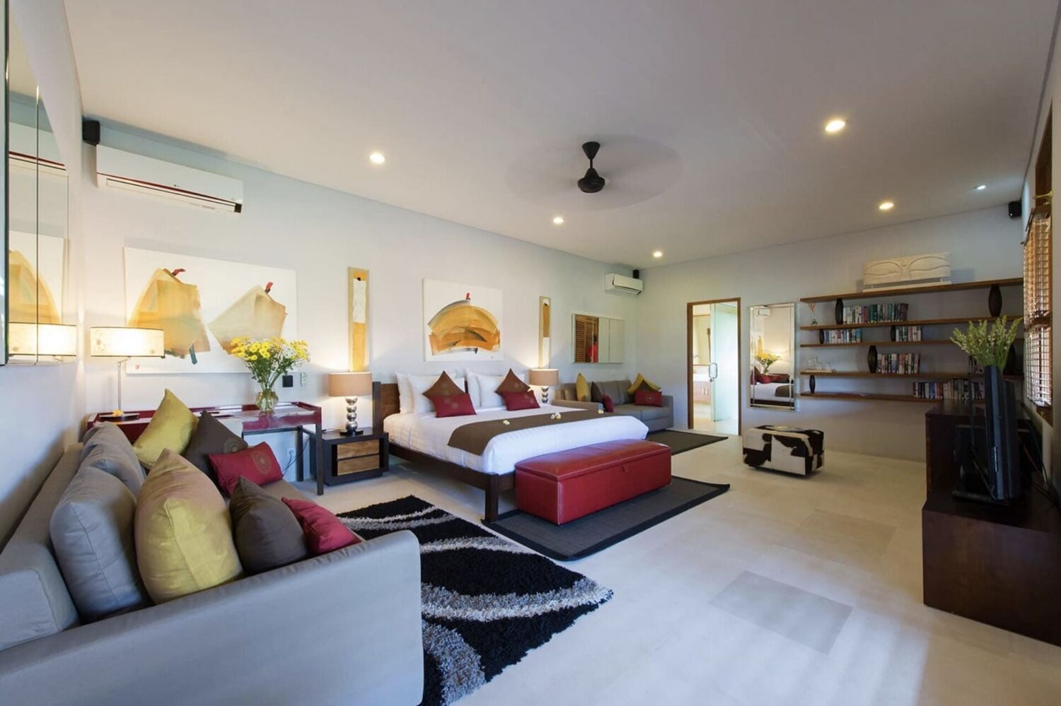 Elegant 4-Bedroom Freehold Villa in Bali for Sale, in Seminyak – Traditional Luxury Just Steps from the Beach — Property ID JU803