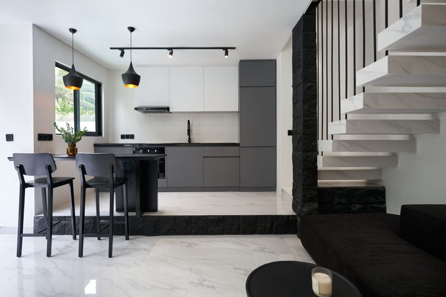 Modern & Stylish Jungle Hideaway in Ubud’s Prime Area — Property ID A826
