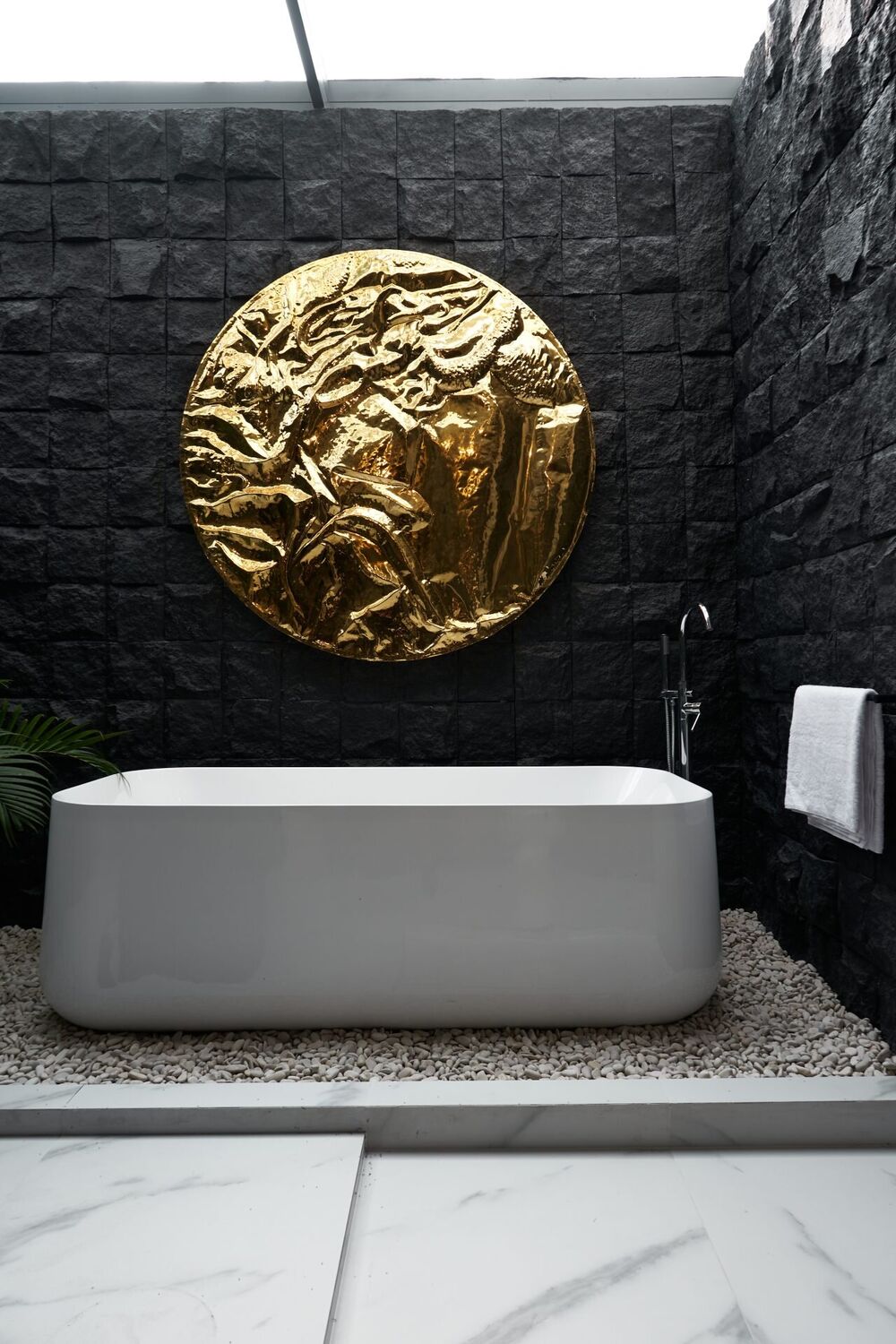 Modern & Stylish Jungle Hideaway in Ubud’s Prime Area — Property ID A826