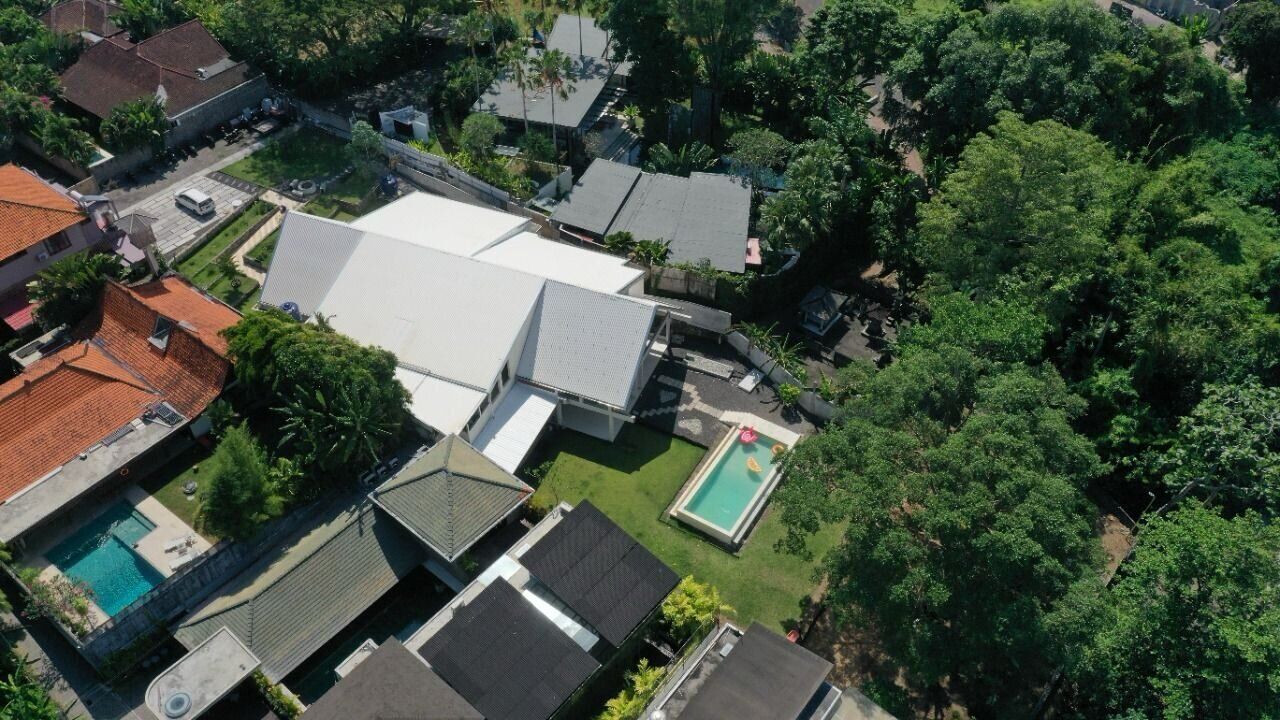 Freehold Land for Sale with Bonus Villa Structure in Prime Canggu Location — Property ID FA879