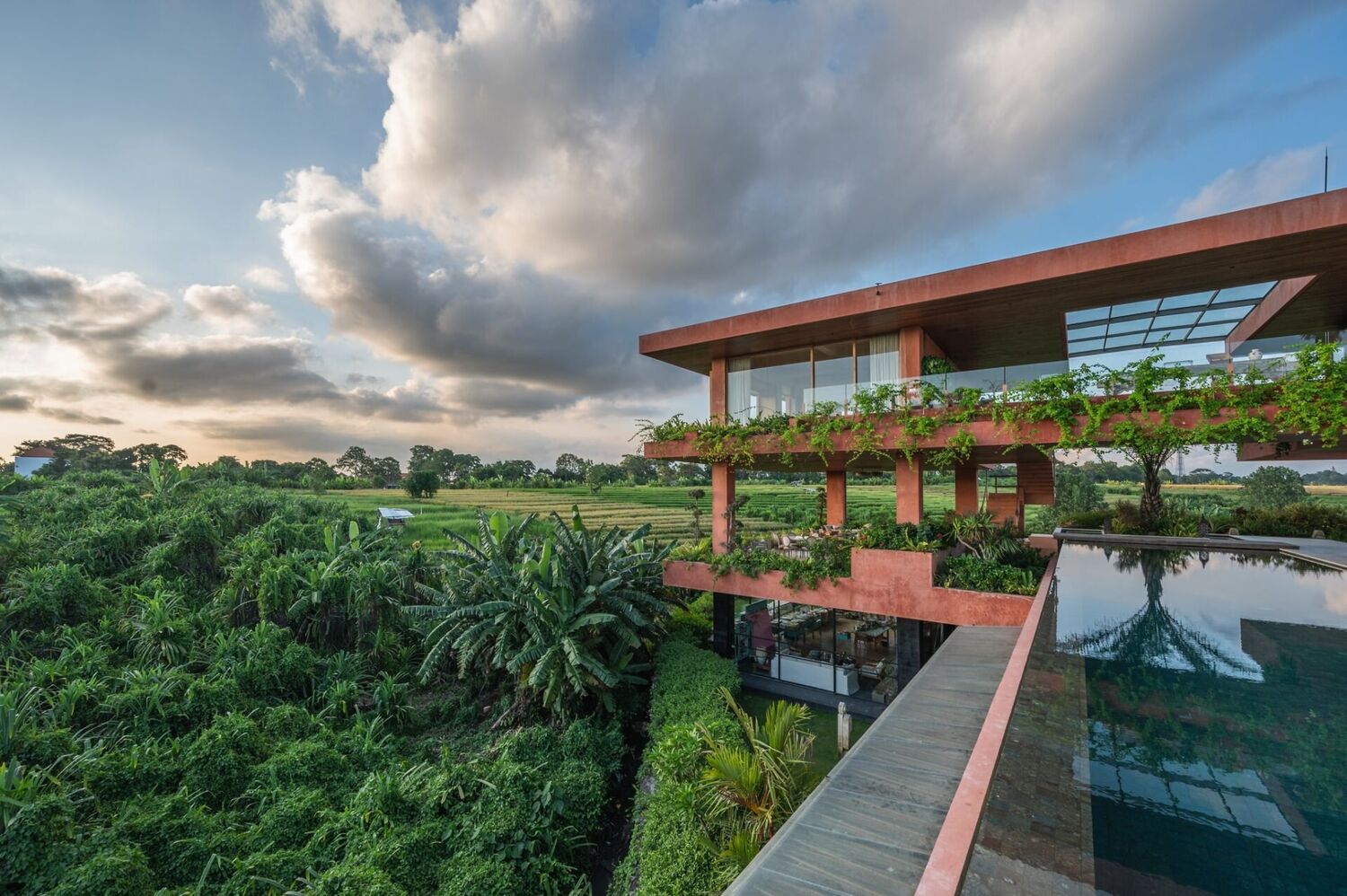 Spanish-Inspired 6-Bedroom Mansion in Tumbak Bayuh, Bali — Property ID KH909
