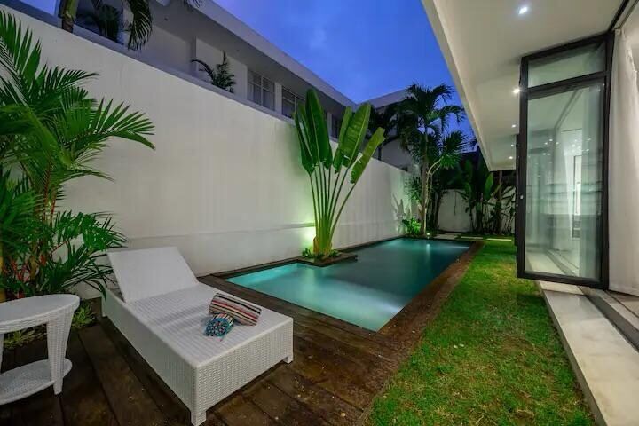 3 Bedrooms Villa in Canggu – 5 Mins Drive to Finn’s Beach Club, 10 Mins Walk to Montessori School — Property ID DE892