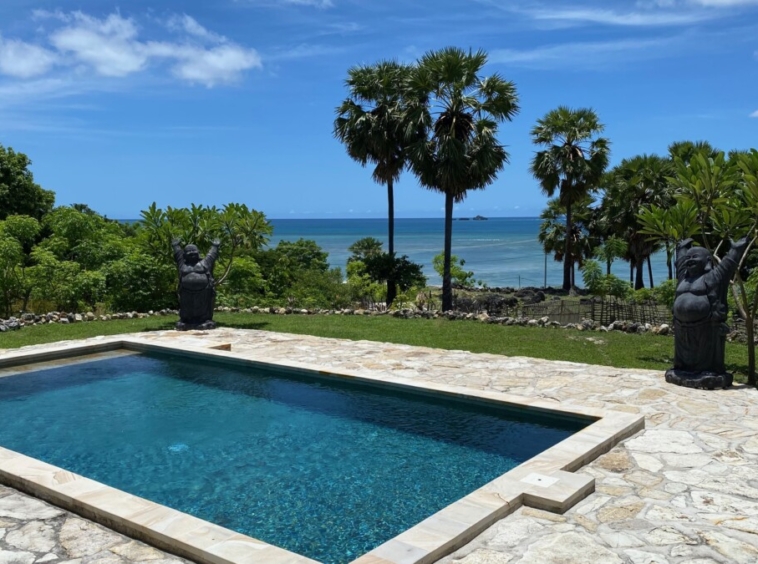 Vila Pemandangan Laut Pulau Rote Dijual di 140 Are – Damai, Pribadi, Turnkey — Property ID JU930