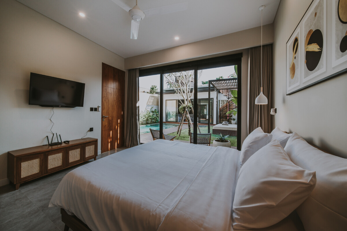 Fully Furnished 4-Bedroom Villa in Central Berawa – Walk to the Beach & Top Lifestyle Spots — Property ID FA925