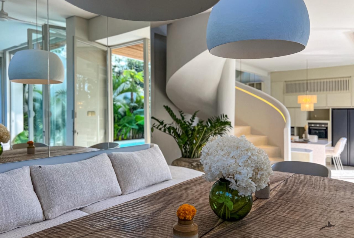 Modern Tropical 3-Bedroom Villa for Rent Yearly or Monthly in Pererenan, Mengwi — Property ID FA928