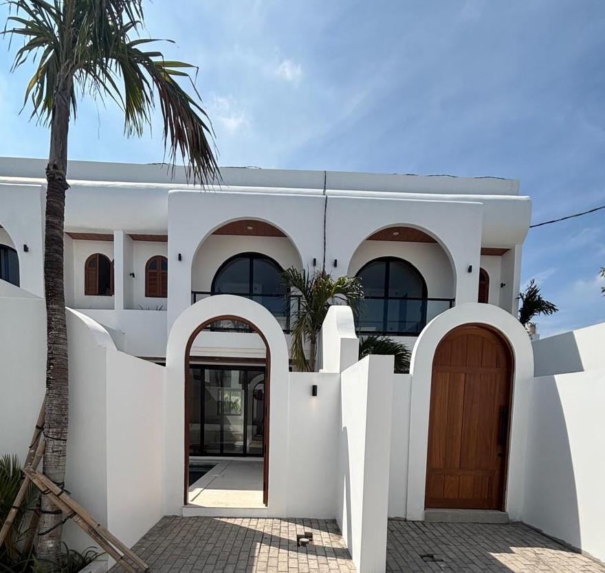 Two-Bedroom Modern Mediterranean Villa in Tumbak Bayuh — Property ID FA924
