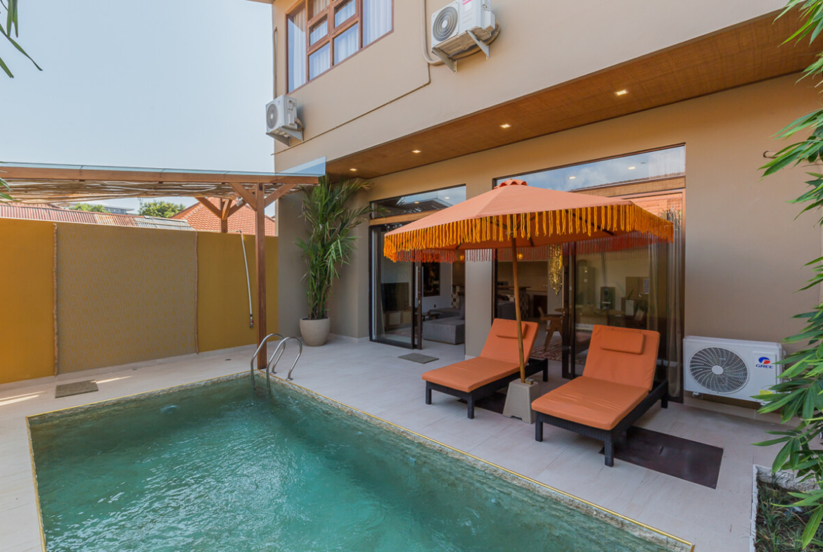 Elegant 2-Bedroom Villa for Sale in Prime Seminyak Location – Steps from Double Six Beach — Property ID NF596
