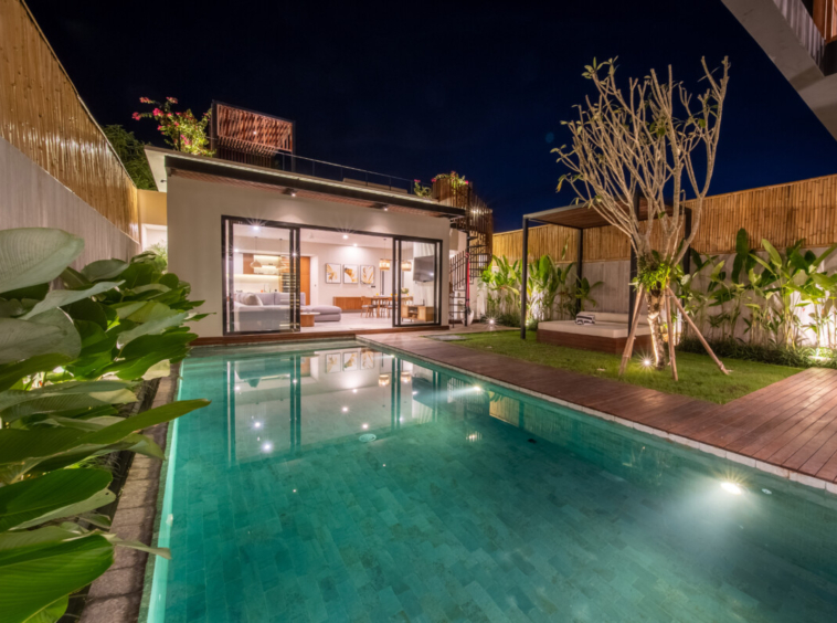 Fully Furnished 4-Bedroom Villa in Central Berawa – Walk to the Beach & Top Lifestyle Spots — Property ID FA925