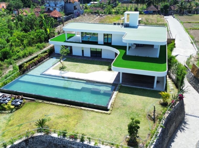 Vila 4 Kamar Tidur yang Ditinggikan dengan Pemandangan Panorama dan Kolam Renang Pribadi Terbesar di Bali — Property ID Mesin 830