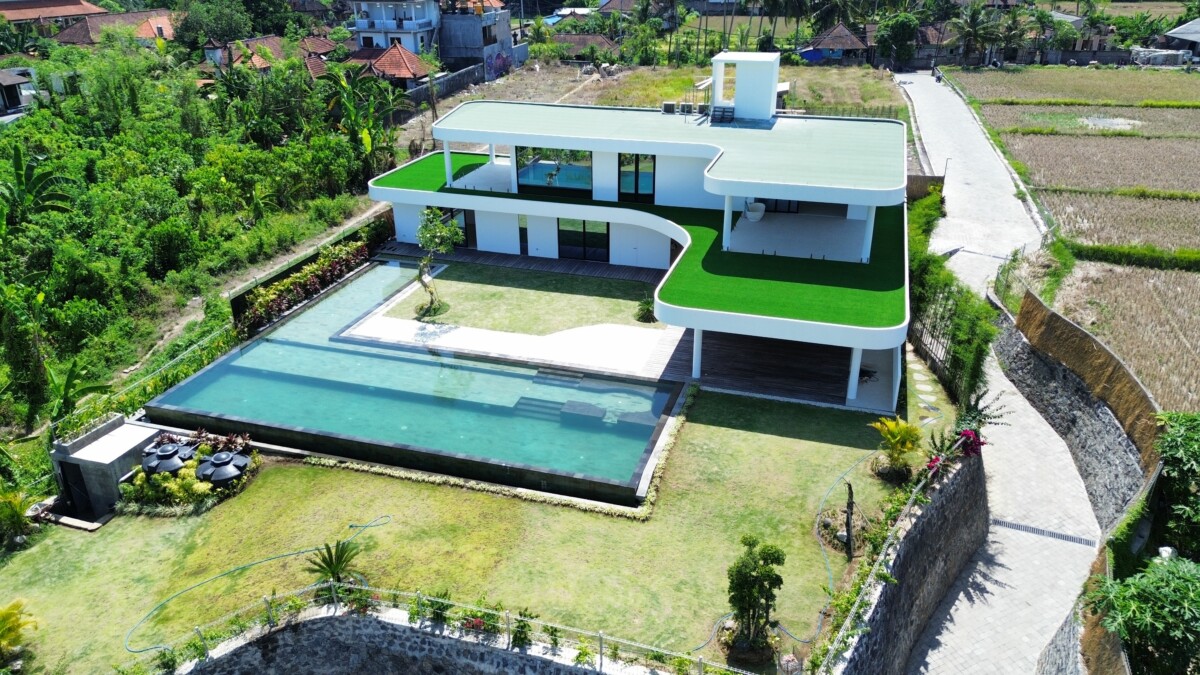 4-Bedroom Villa with Panoramic Views