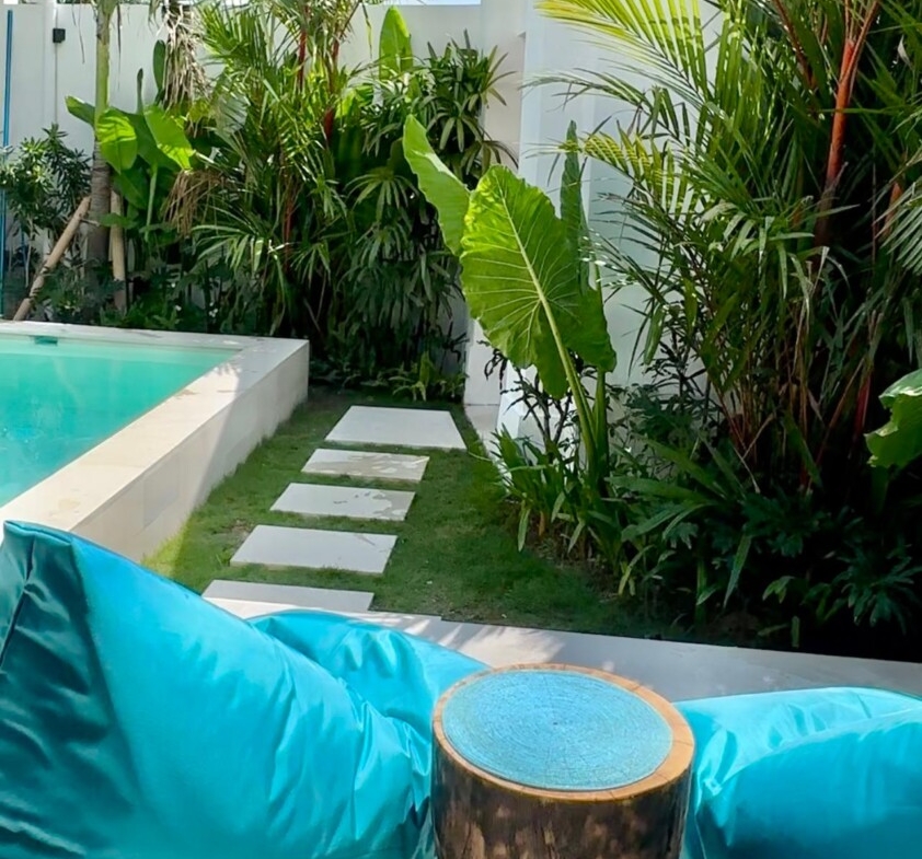 Modern Fully Furnished 2-bedroom Villa with Tropical Garden and Private Pool — Property ID DI912