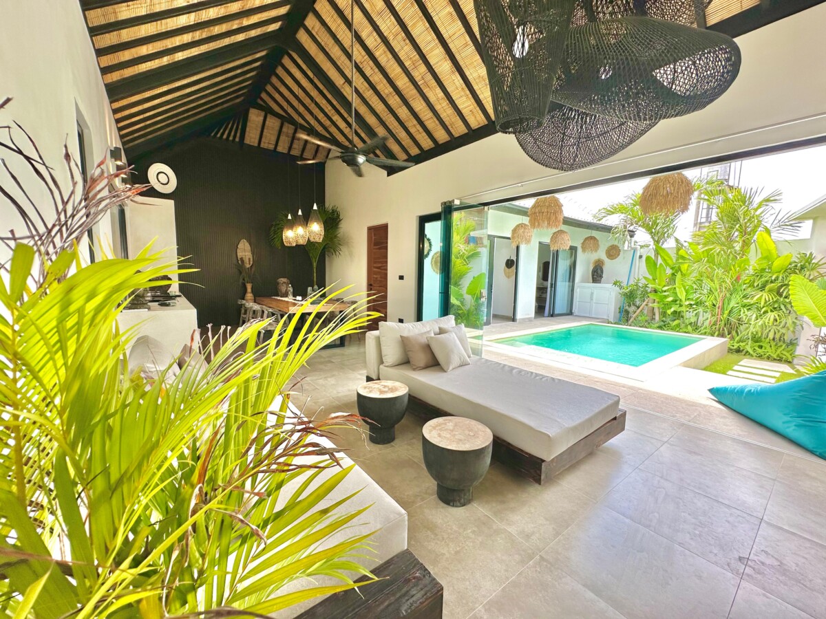 Modern Fully Furnished 2-bedroom Villa with Tropical Garden and Private Pool — Property ID DI912