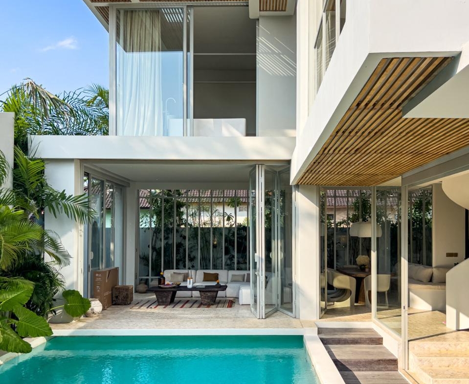 Modern Tropical 3-Bedroom Villa for Rent Yearly or Monthly in Pererenan, Mengwi — Property ID FA928