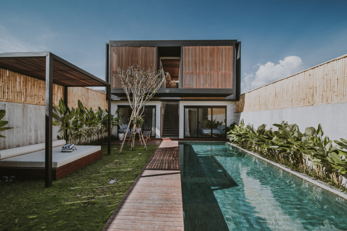 Fully Furnished 4-Bedroom Villa in Central Berawa – Walk to the Beach & Top Lifestyle Spots — Property ID FA925