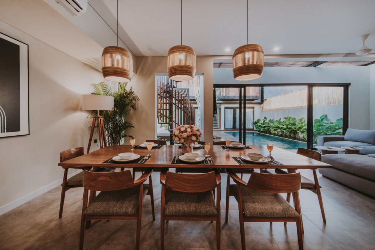 Fully Furnished 4-Bedroom Villa in Central Berawa – Walk to the Beach & Top Lifestyle Spots — Property ID FA925