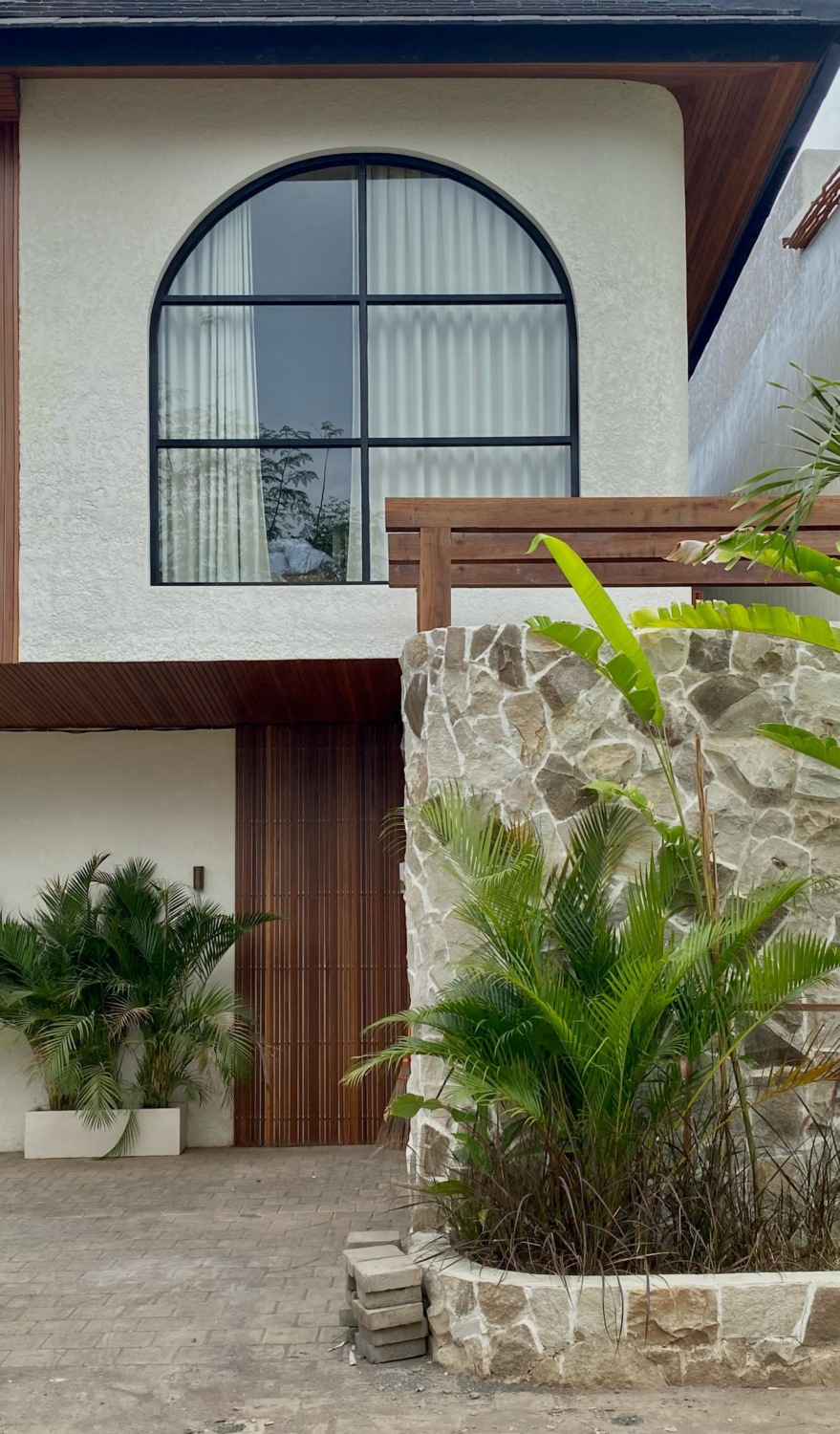 Elegant 2 Bedroom Tropical Villa in Ungasan | Stylish Design, Prime Location — Property ID A933