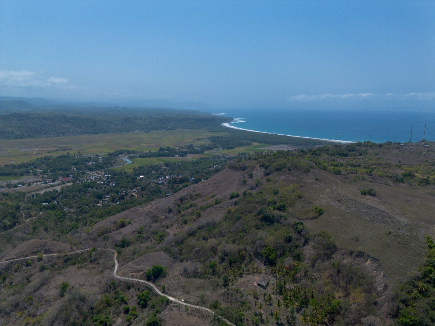 Freehold Land for Sale in Wanokaka, Sumba – 2.6 Hectares with Ocean Views — Property ID DE903