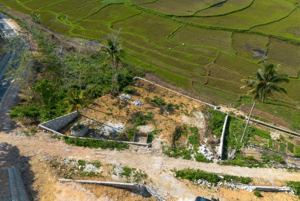Freehold Land for Sale – 71 Are in Waikacura, Sumba – Near Wee Kucara Waterfall — Property ID DE896