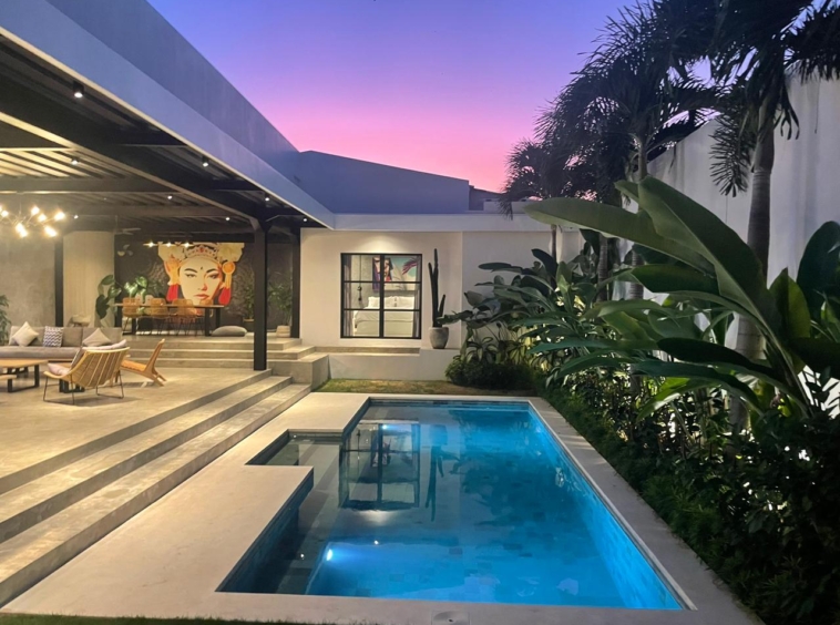 Modern 3-Bedroom Villa in Umalas for Sale