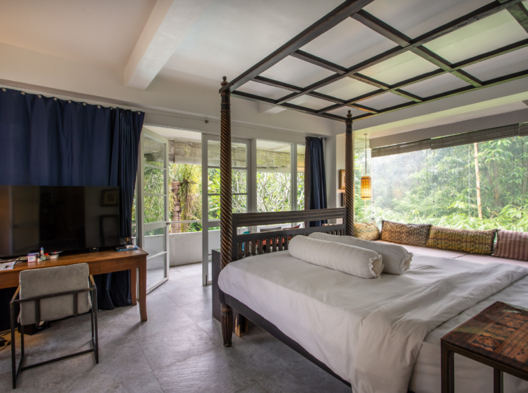 Vila Desainer Bergaya Japandi di Ubud