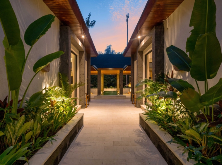 Vila dengan Kolam Renang Pribadi di Ubud Dijual