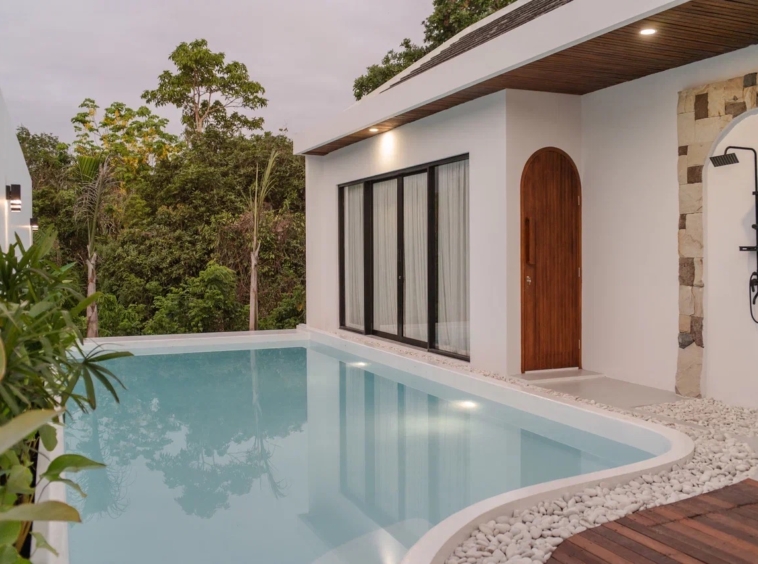 Vila dengan Pemandangan Hutan Panorama Dijual di Uluwatu