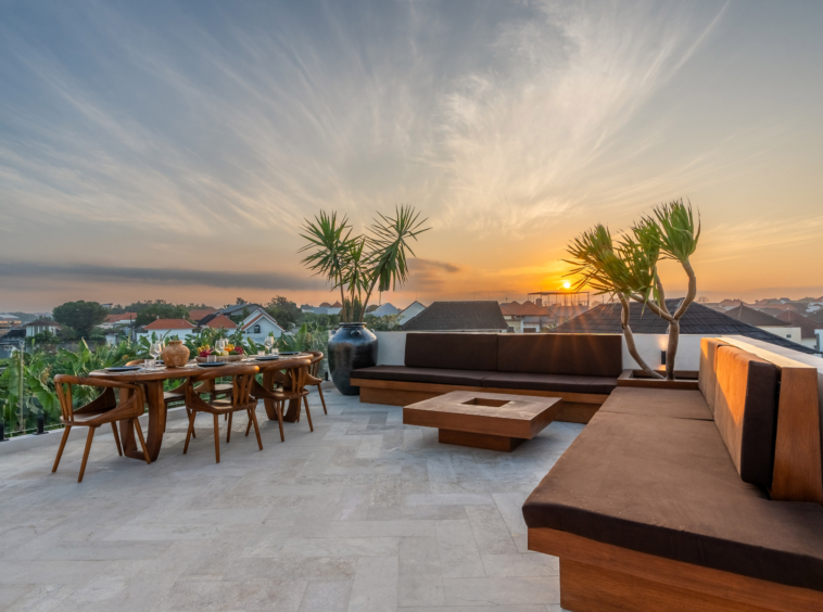 Villa en pleine propriété à vendre à Berawa Canggu