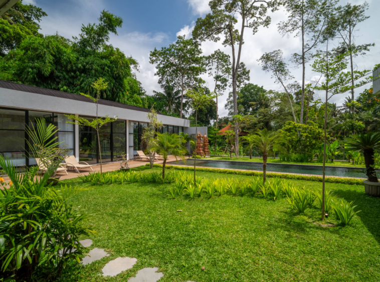 Riverfront Villa in Sayan Ubud