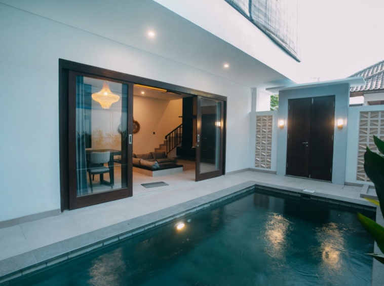 dern 2 Bedroom Villa in Buduk for Rent and Sale