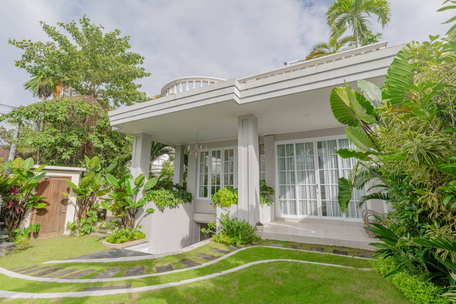 5-Bedroom Villa in Pererenan